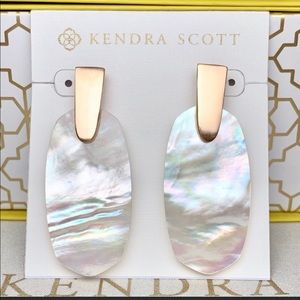 Kendra Scott Aragon Ivory Pearl Earrings